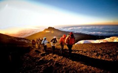 Misteri Hilangnya Seorang Pendaki di Gunung Guntur Garut