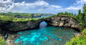 Wisata Broken Beach Menghasilkan Foto Pemandangan Istrgammable