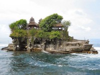 Tanah Lot Temple, The Most Popular Tour on the Island of the Gods Bali
