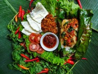 Kuliner Nusantara Nasi Bakar Ayam Kemangi dengan Rasa yang Nendang
