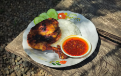 Cara Membuat Ayam Bakar Bumbu Rujak yang Cocok Sebagai Menu Menyambut Tahun Baru