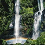 Keunikan Air Terjun fiji Lemukih  dengan Tiga Air Terjun yang Mengalir