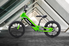 Elektrode Kawasaki, Push Bike yang Memiliki Tiga Mode Kecepatan