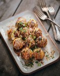 Takoyaki, Makanan Jepang Disajikan dalam Bentuk Bola-bola