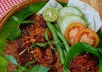 Resep Membuat Gepuk Sapi, Rasanya yang Bikin Ketagihan