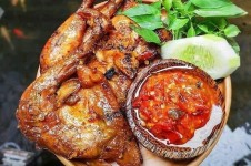 Resep Ayam Bakar Bumbu Rujak Cocok untuk Menu Makan Siang