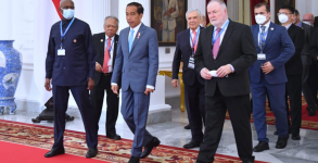 Presiden Jokowi Terima Delegasi World Water Council di Istana Merdeka