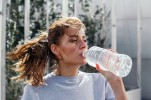 Kurang Minum Air Putih Dapat Membahayakan Kesehatan Tubuh? Cari Tahu Kebenarannya Berikut Ini