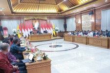 Dukung Pelaksanaan Karya Ida Bhatara Turun Kabeh di Pura Basekih, Gubernur Koster Pimpin Langsung Persiapan
