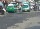 Masyarakat Keluhkan Jalan Raya Cicalengka yang Rusak Parah