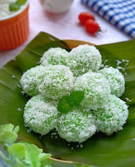 Delicious Food Recipes, How to Make Klepon Martapura with a Sweet Taste