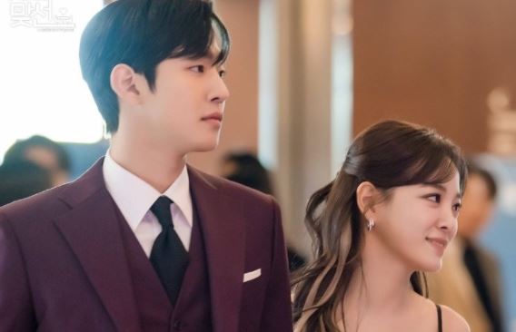 Episode 5 Drama Korea “A Business Proposal”, Tae Mo Akhirnya Tahu Kebohongan Ha Ri   