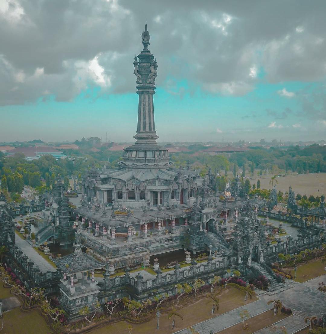 Arsitektur Megah Bangunan di Bali Ini Penuh Sejarah dan Layak Jadi Spot Foto